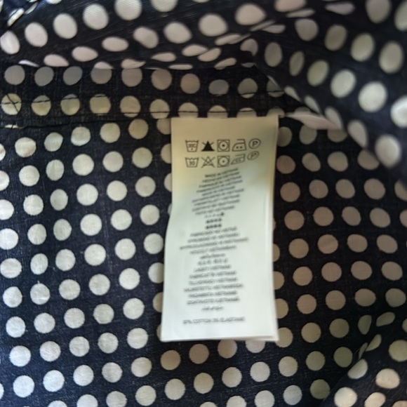 👕👕NWOT Michael Kors Short Sleeved Button Down Shirt👕👕 - Picture 7 of 7